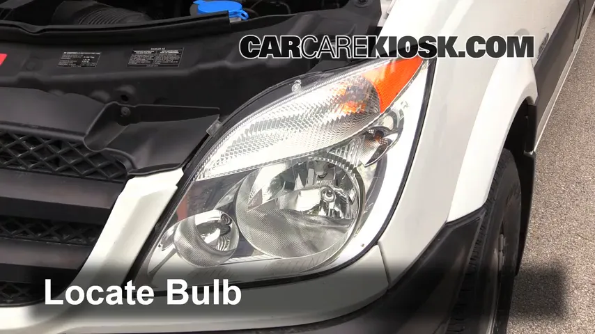 2011 Mercedes-Benz Sprinter 2500 3.0L V6 Turbo Diesel Standard Passenger Van Lights Turn Signal - Front (replace bulb)